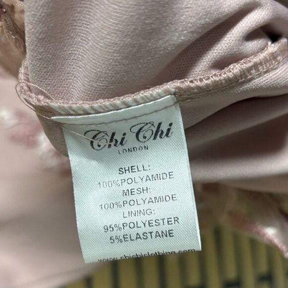 Chi Chi London Pink Lace Dress Size 6 - Picture 10 of 11